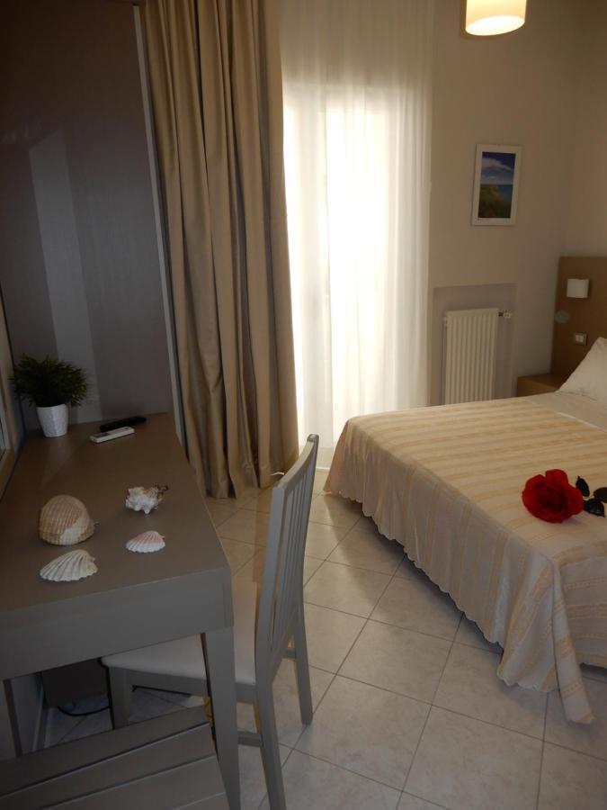 Hotel San Giorgio 瓦斯托 外观 照片