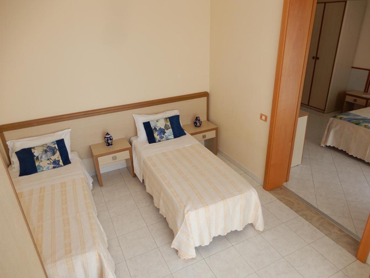 Hotel San Giorgio 瓦斯托 外观 照片