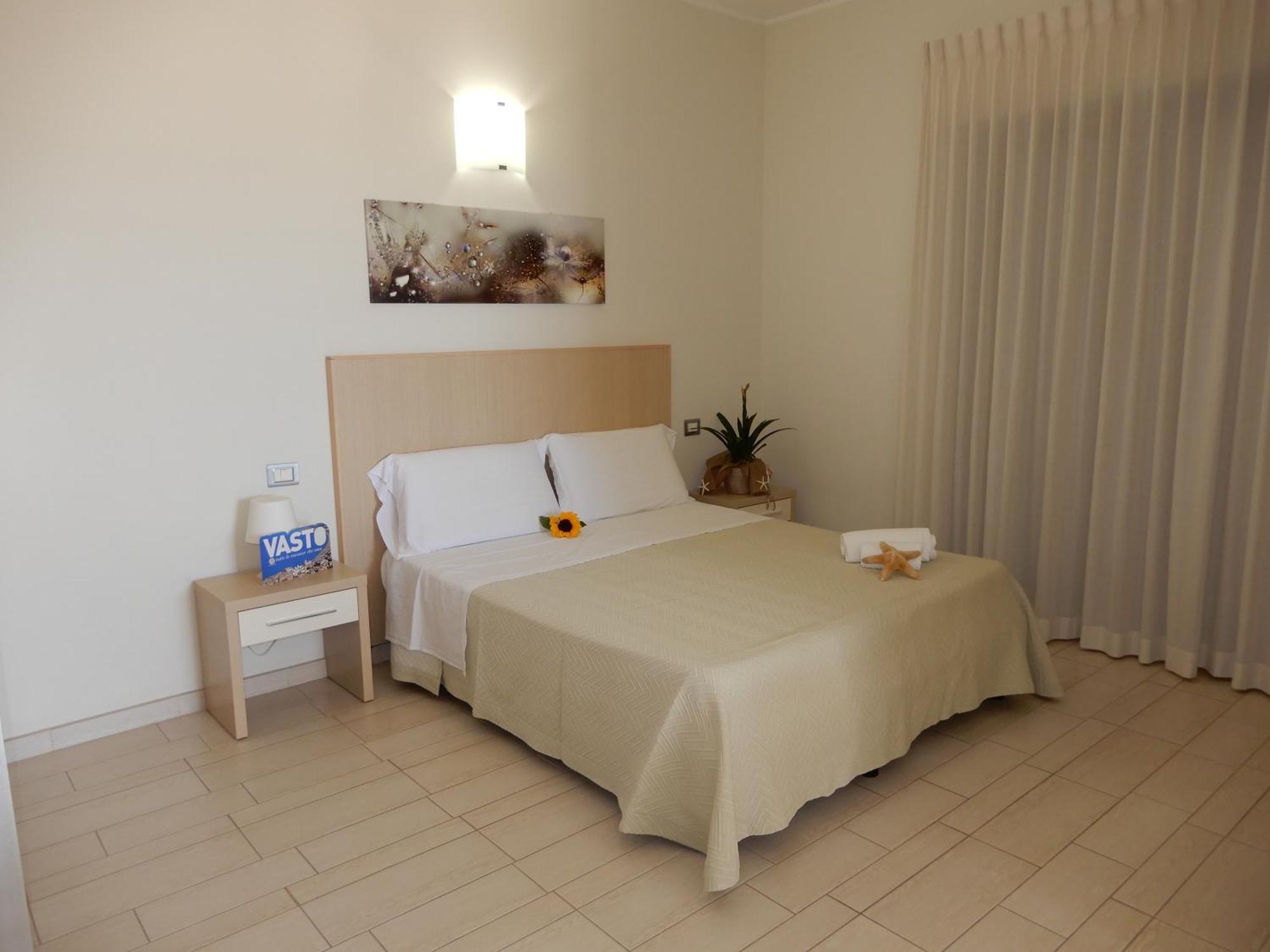 Hotel San Giorgio 瓦斯托 外观 照片