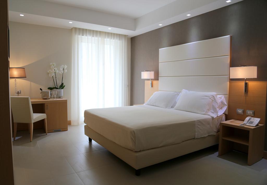 Hotel San Giorgio 瓦斯托 客房 照片