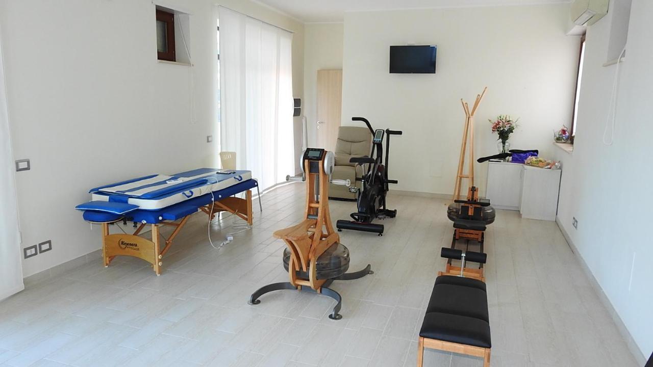 Hotel San Giorgio 瓦斯托 外观 照片